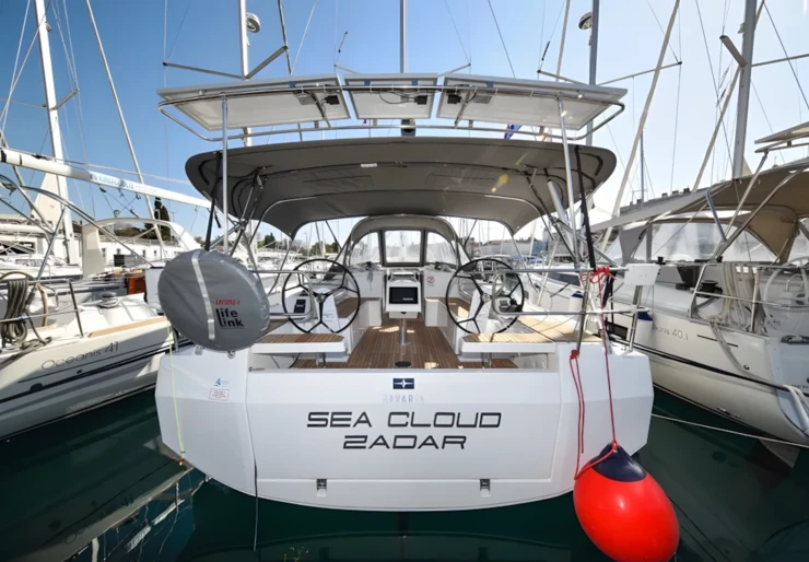 Bavaria C38 Marina Tankerkomerc | Sea Cloud