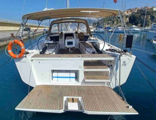 Dufour 430 GL