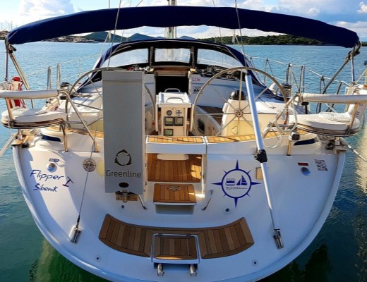 Bavaria 44