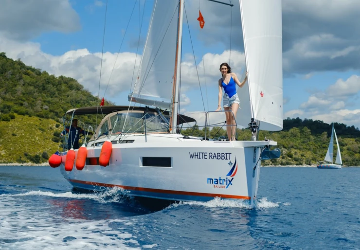 Sun Odyssey 440 Kas | White Rabbit