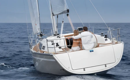 Bavaria Cruiser 33