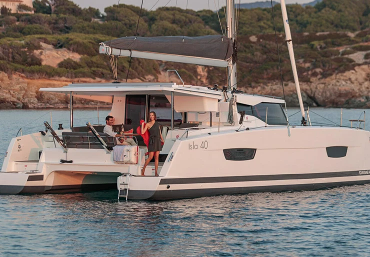 Isla 40 Can Pastilla - Club Maritimo San Antonio De La Playa | Laja