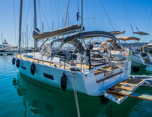 Hanse 460