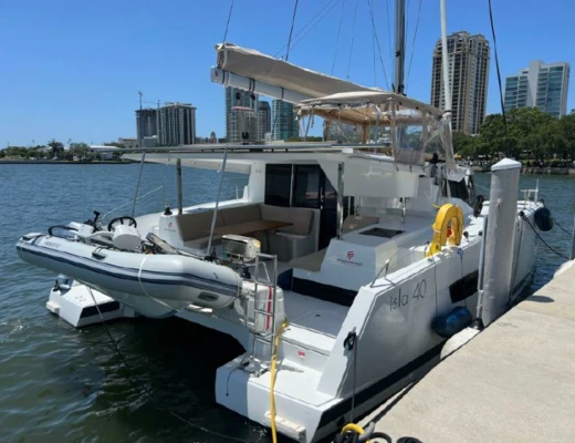 Isla 40