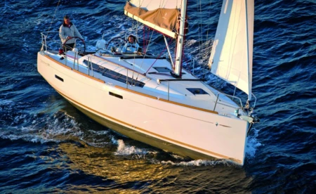Sun Odyssey 389