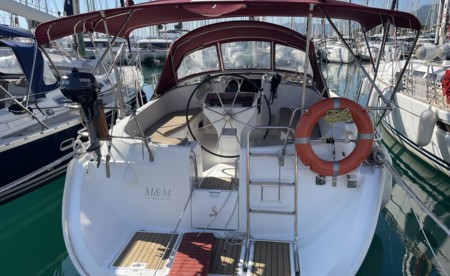 Oceanis 411 Celebration
