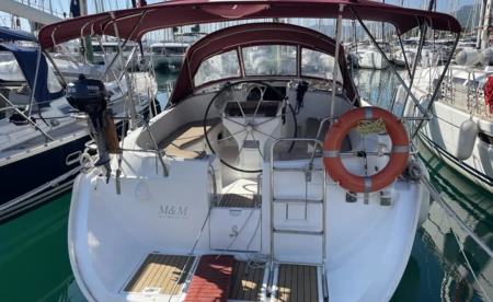 Oceanis 411 Celebration