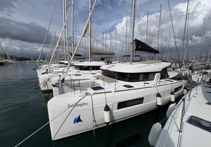 Lagoon 40 Port de Fethiye | Sail Sagitta
