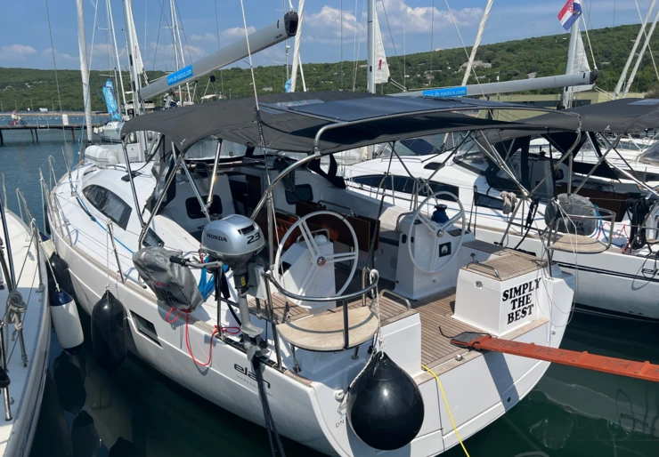 Elan Impression 45.1 Marina Punat | Simply the Best