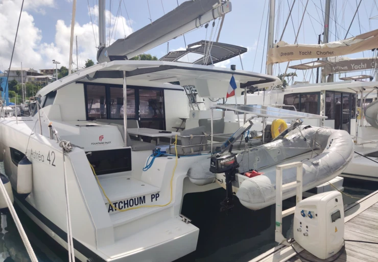 Astrea 42 Marina Bas-du-Fort | Atchoum