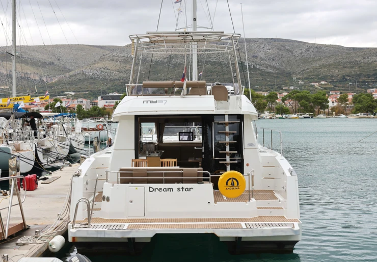 MY 37 Marina SCT | DREAM STAR