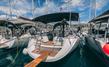 Sun Odyssey 49i