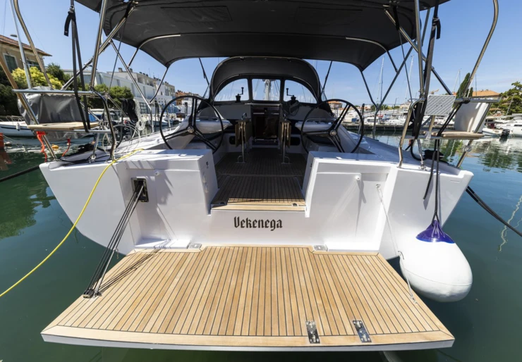 Elan Impression 45 Marina Tankerkomerc | Vekenega