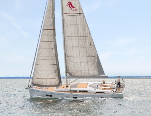 Hanse 548