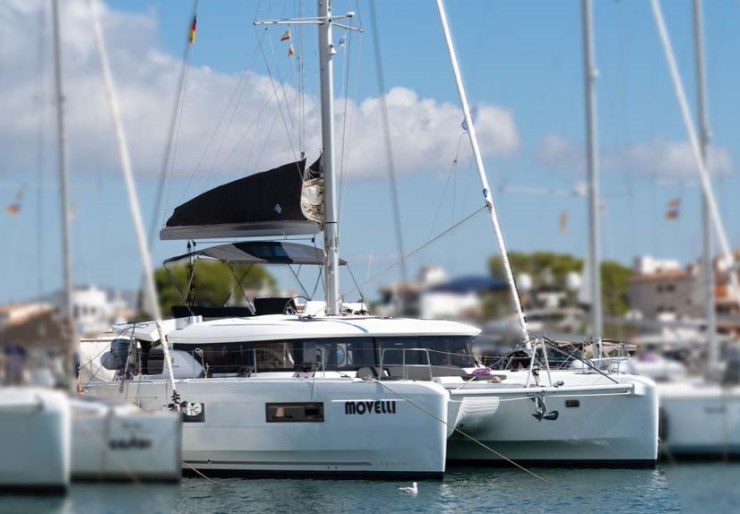 Lagoon 46 Puerto Colom | Movelli