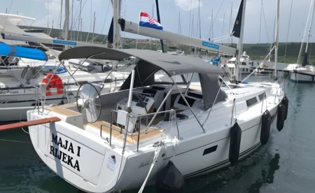 Hanse 455