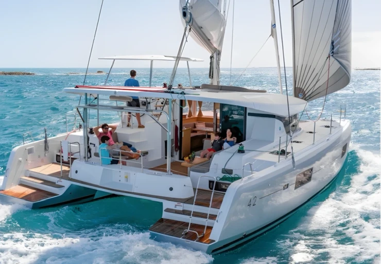 Lagoon 42 Olbia harbour | CALENDULA