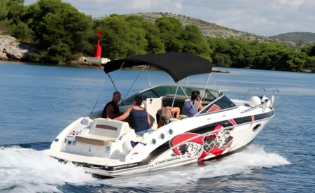 Chaparral 225 SSi Cuddy