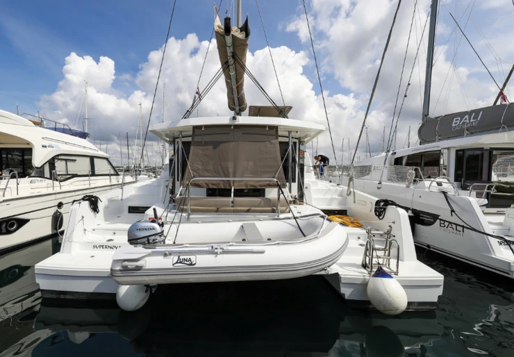 Bali 4.2 Marina Kornati | Supernova