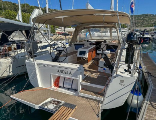 Dufour 390 GL