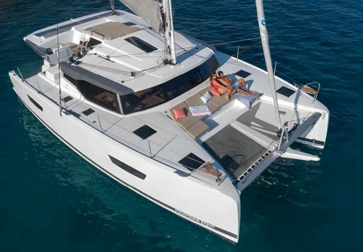 Astrea 42 Marina Naviera Balear | PAPANG