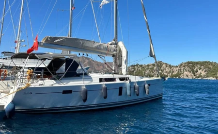 Hanse 445