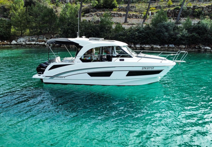 Antares 9 OB ACI Marina | Arya