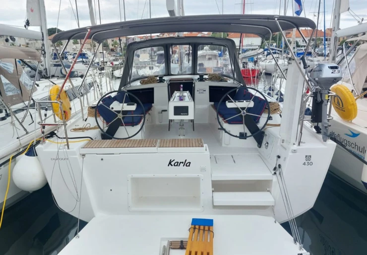 Dufour 430 GL Marina Sangulin | Karla