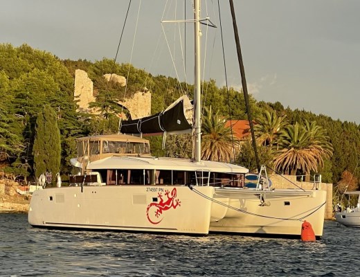Lagoon 450 S