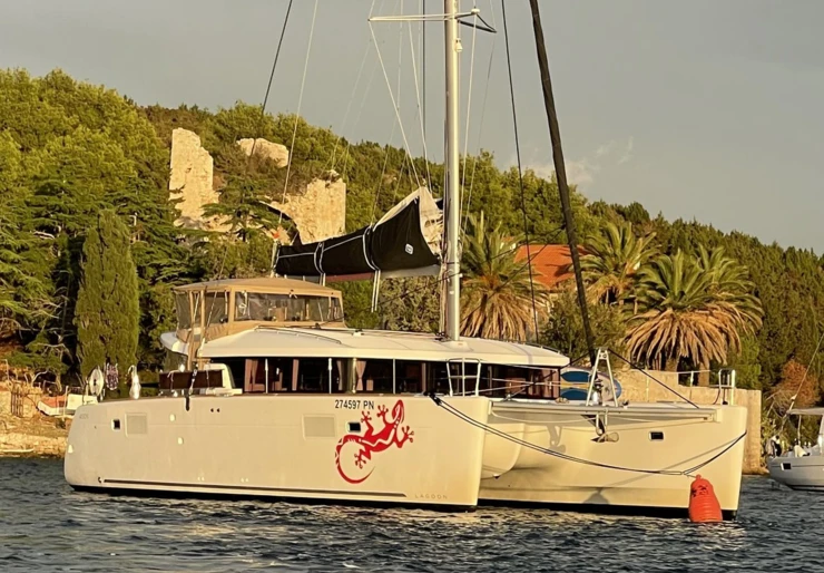Lagoon 450 S Marina Punat | Gecko