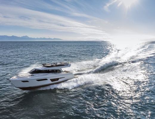 Ferretti Yachts 500