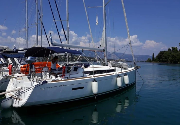 Sun Odyssey 389 Marina Gouvia | GENEVA