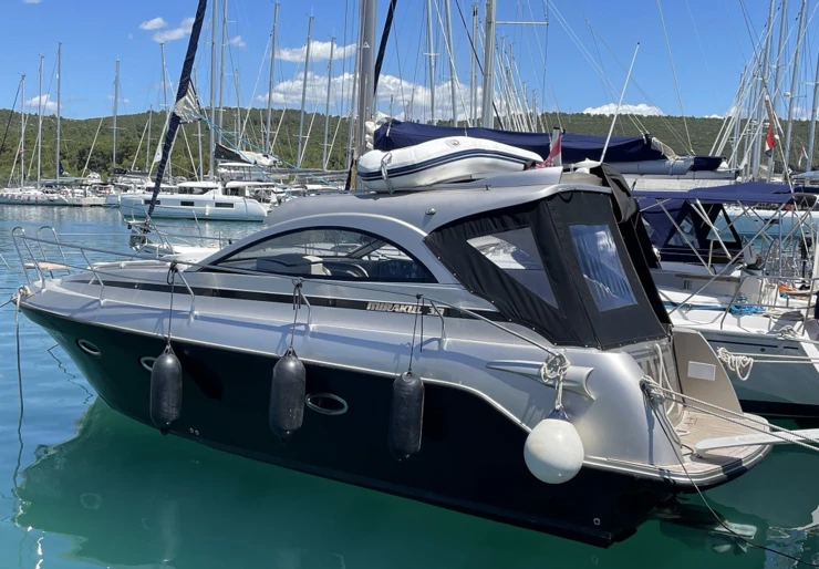 Mirakul 30 Hard Top Marina Dalmacija | ZARA