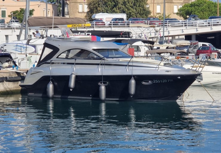 Mirakul 30 Hard Top Marina Dalmacija | ZARA