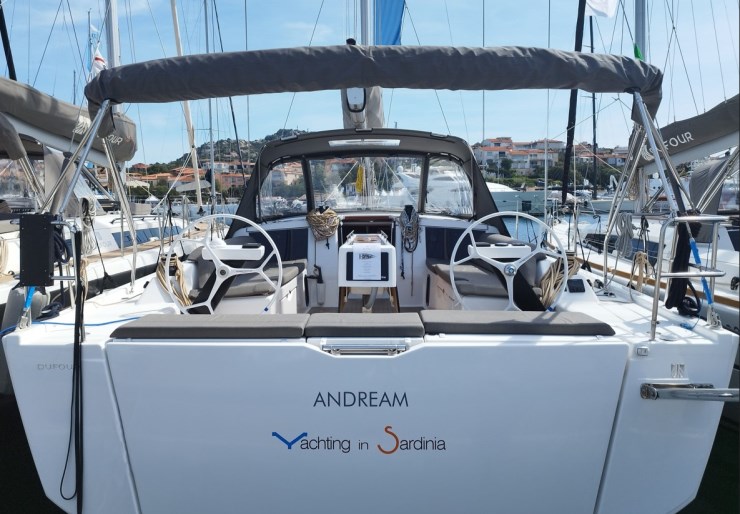 Dufour 430 GL Porto di Portisco | Andream