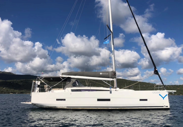 Dufour 430 GL Punta Nuraghe | Billywig