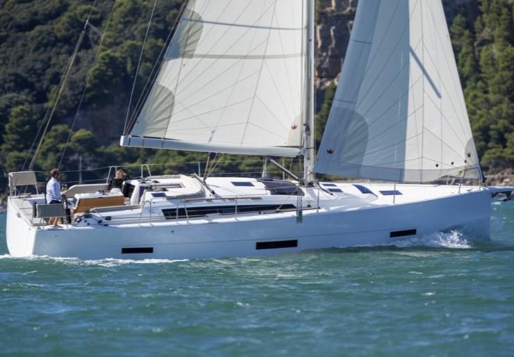 Dufour 430 GL Punta Nuraghe | Thymus