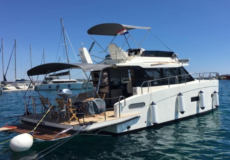 Futura 40 Grand Horizon Tribunj | Muneca