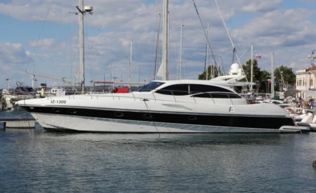 Alena 56