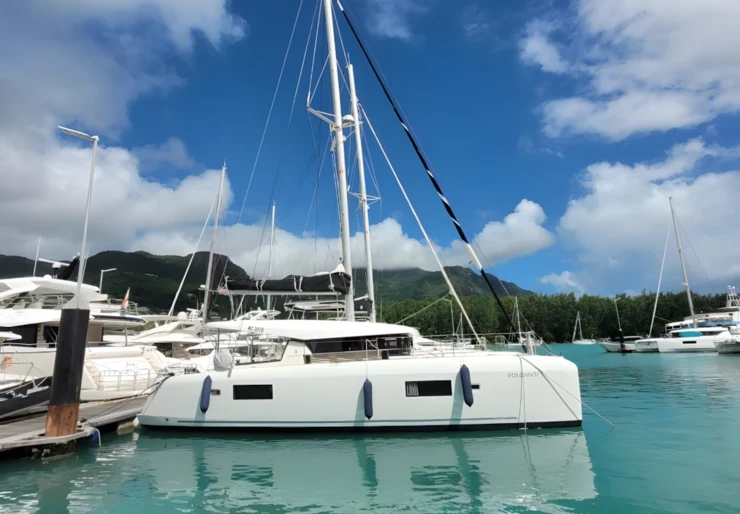 Lagoon 42 Mahe harbour | Best Q