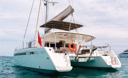 Lagoon 450 F