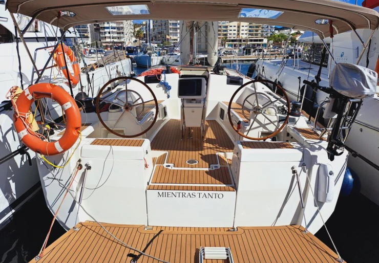 Sun Odyssey 449 Sant Antoni de Portmany | Mientras Tanto