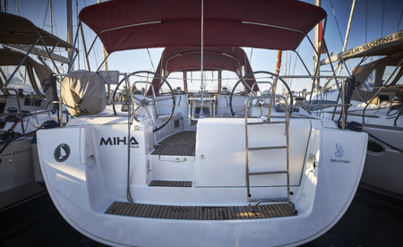 Oceanis 46