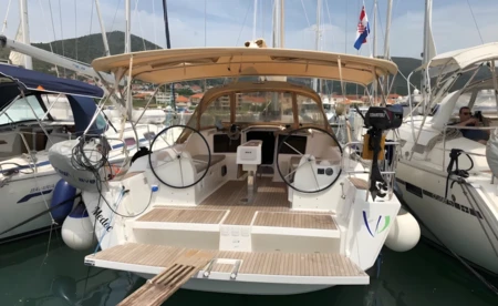 Dufour 382 GL