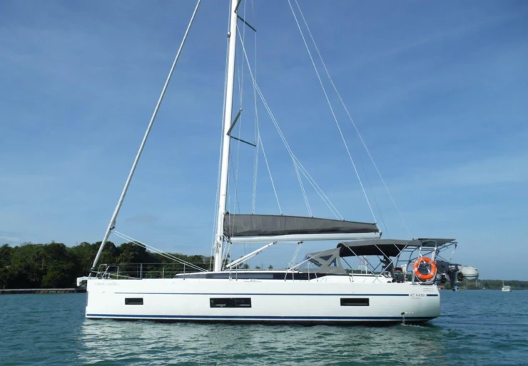 Bavaria C45 Holiday Yacht Haven | Isabella 2