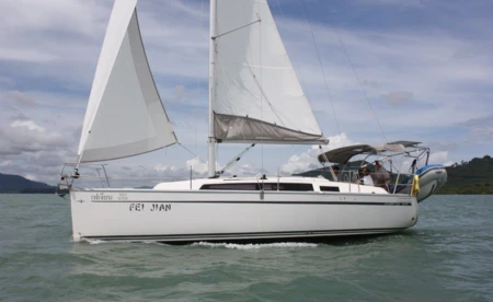 Bavaria Cruiser 33