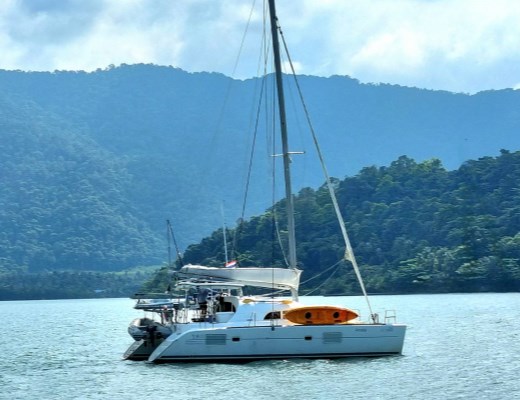 Lagoon 380