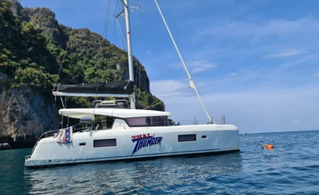 Lagoon 42