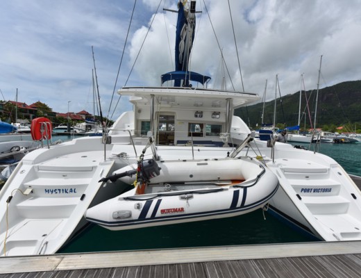 Lagoon 440