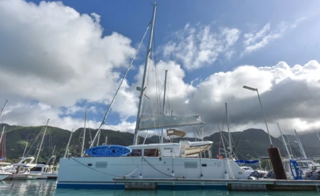 Lagoon 450 F